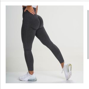 NVGTN- Black Speckled Contour Seamless Leggings